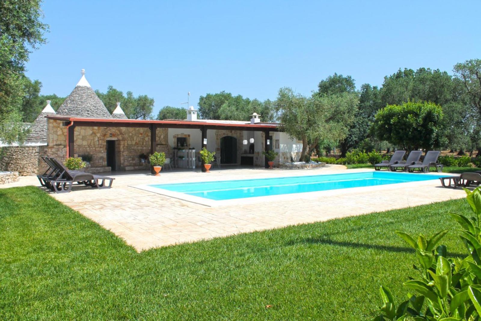 Trullo Degli Augelli Vendégház San Michele Salentino Kültér fotó